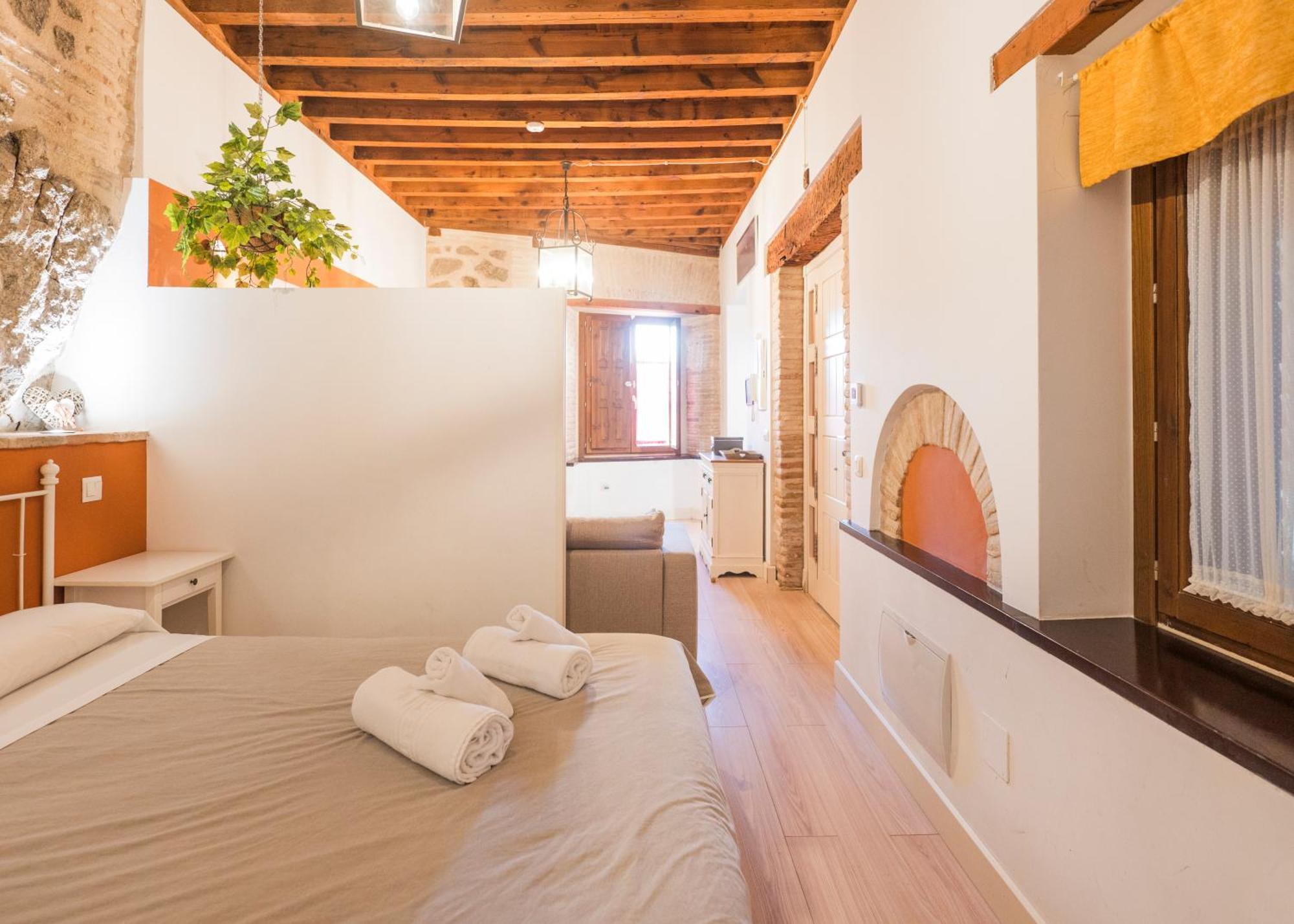 El Aljibe De San Cipriano - Apartamentos Aloha توليدو المظهر الخارجي الصورة